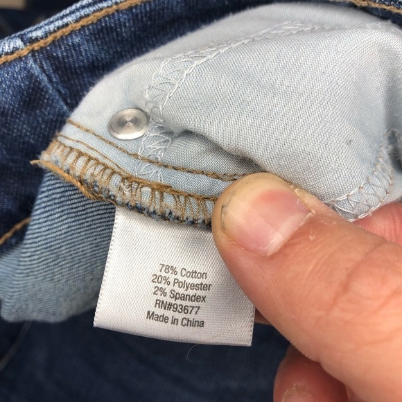 St. John’s Bay Straight Leg Dark Wash Jeans Sz 14 - Picture 5 of 6